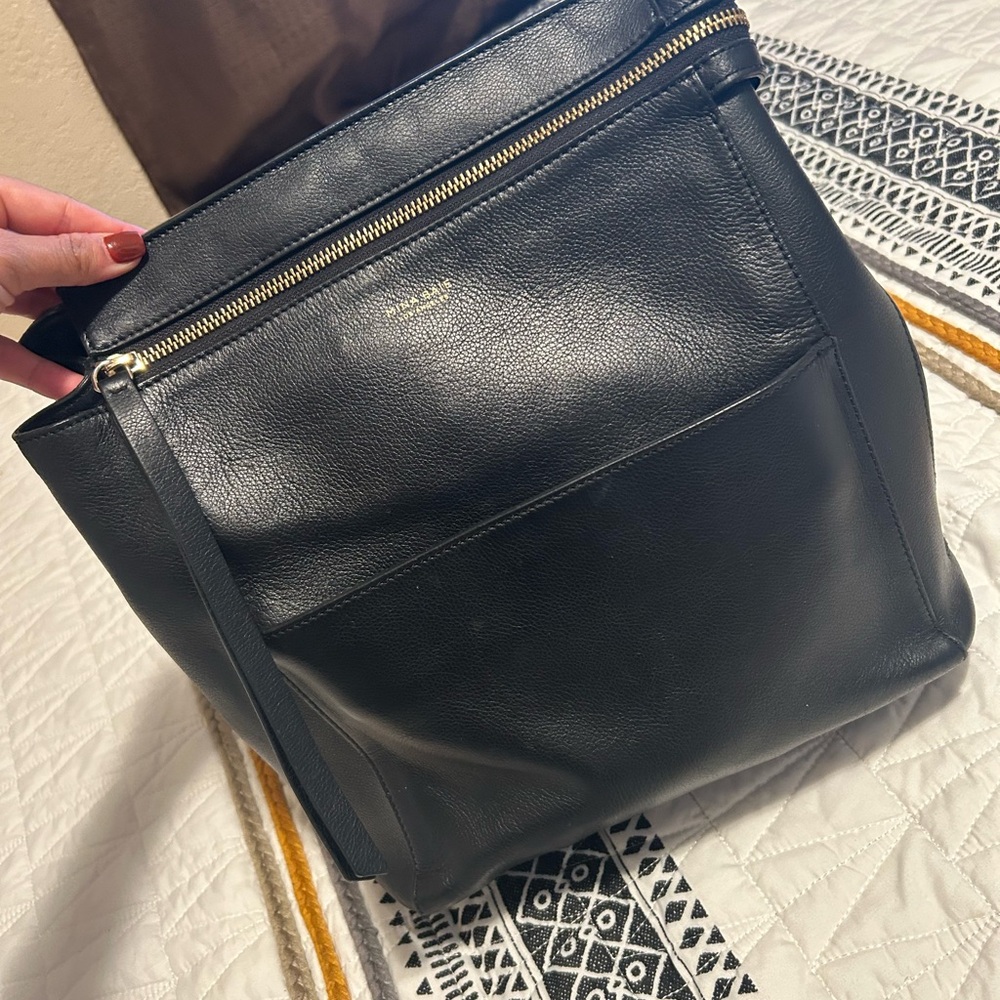 Mina Baie mini Harper in black and Gold